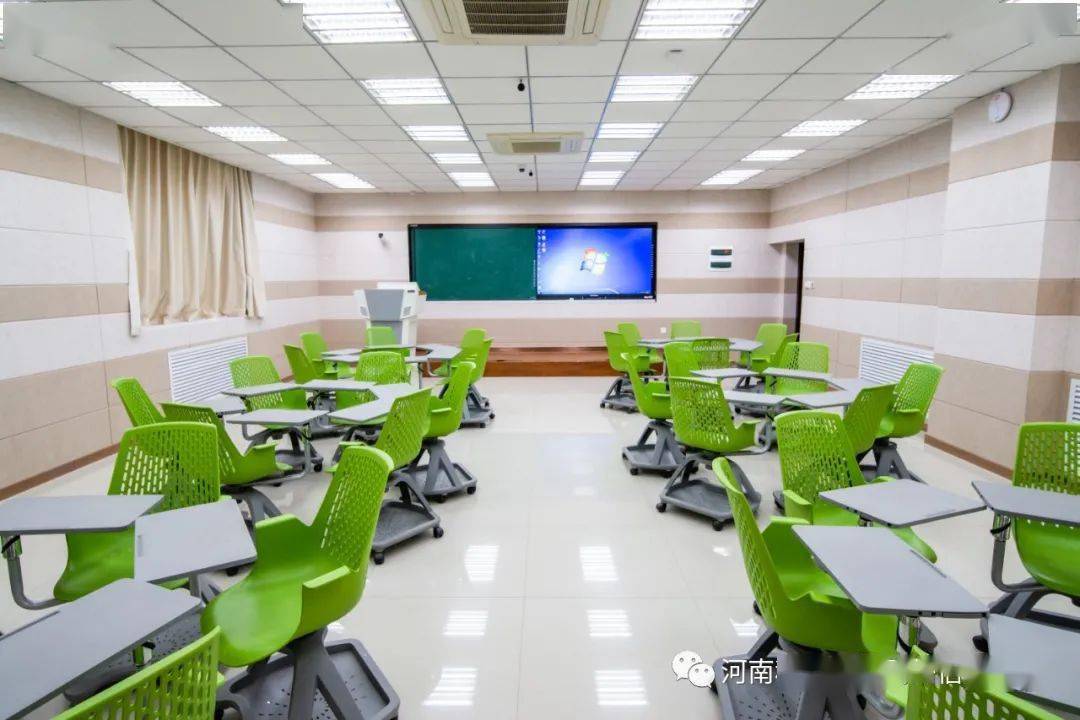 河南科技大学英语学习全攻略：沉浸式环境、专业课程与高效方法助你轻松提升英语能力-第1张图片-金科赋能录